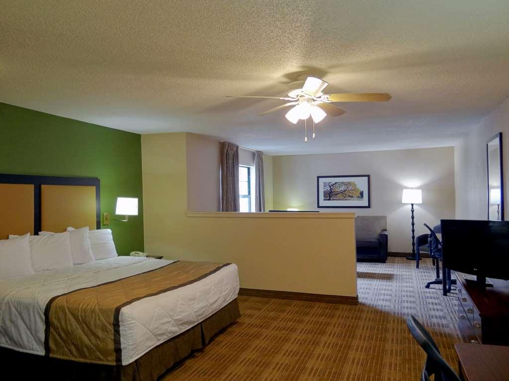 Extended Stay America Suites - Long Island - Bethpage Стая снимка
